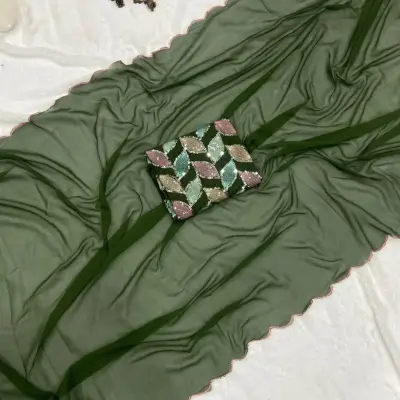 Solid Silk Saree With Embroidered Blouse Piece